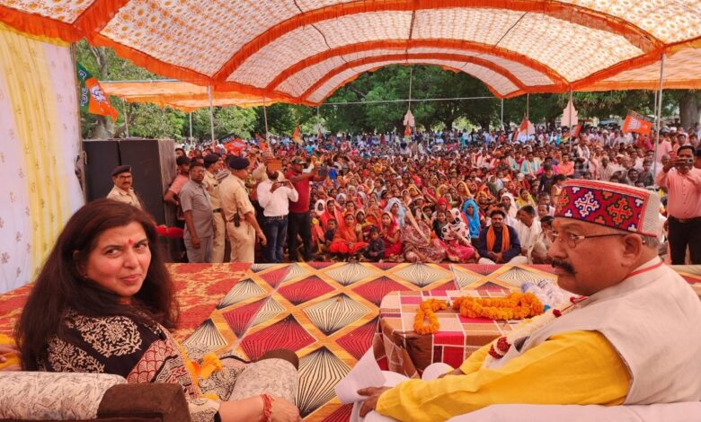 सरकार ने जनजातीय समाज को देश की मुख्यधारा से जोड़ा : महाराज सरकार ने जनजातीय समाज को देश की मुख्यधारा से जोड़ा : महाराज