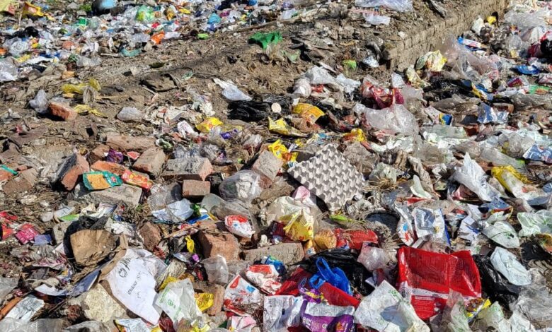 भारूवाला ग्रांट में गंदगी का सम्राज्य