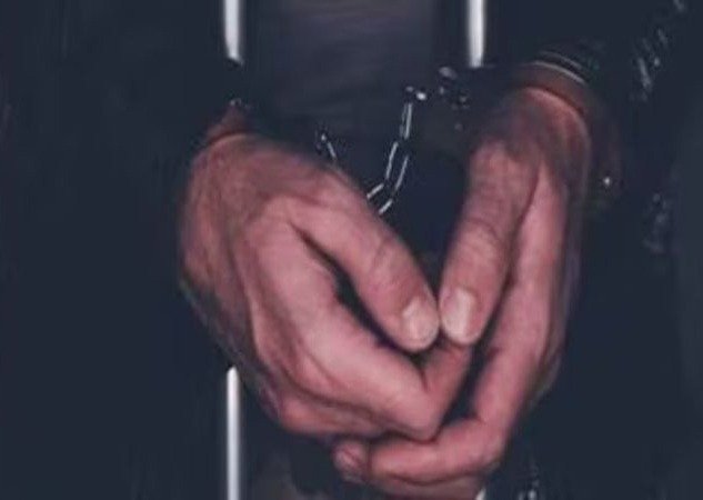 घर मे घुसकर नाबालिक से दुष्कर्म, गिरफ्तार घर मे घुसकर नाबालिक से दुष्कर्म, गिरफ्तार