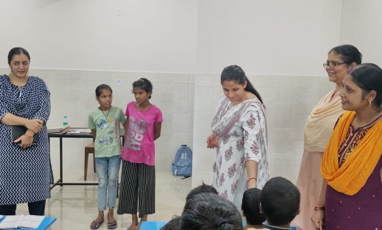 आश्रय गृह का औचक निरीक्षण