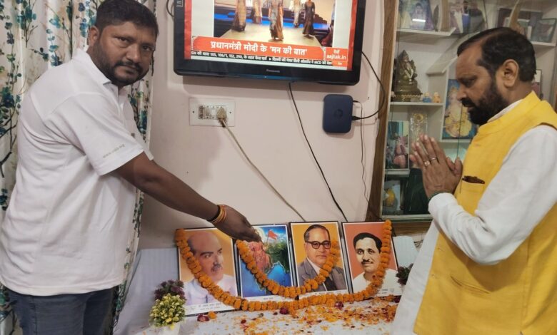 देश में खादी उद्योग का व्यवसाय 400 प्रतिशत तक बड़ा देश में खादी उद्योग का व्यवसाय 400 प्रतिशत तक बड़ा