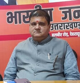 कानून व्यवस्था को लेकर भाजपा ने कांग्रेस को दिखाया आईना कानून व्यवस्था को लेकर भाजपा ने कांग्रेस को दिखाया आईना