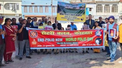 यूनिकस एकेडेमी के सहयोग से रैली का आयोजन