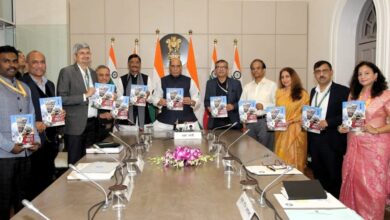 रक्षा मंत्री ने जारी किया द्विवार्षिक हिंदी पत्रिका ‘सशक्त भारत’ का पहला संस्करण