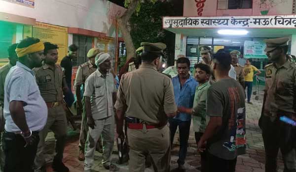 चित्रकूट में दिल दहला देने वाली हत्या: ‘सिंह’ सरनेम लगाने पर अधेड़ की पीट-पीटकर हत्या चित्रकूट में दिल दहला देने वाली हत्या: ‘सिंह’ सरनेम लगाने पर अधेड़ की पीट-पीटकर हत्या