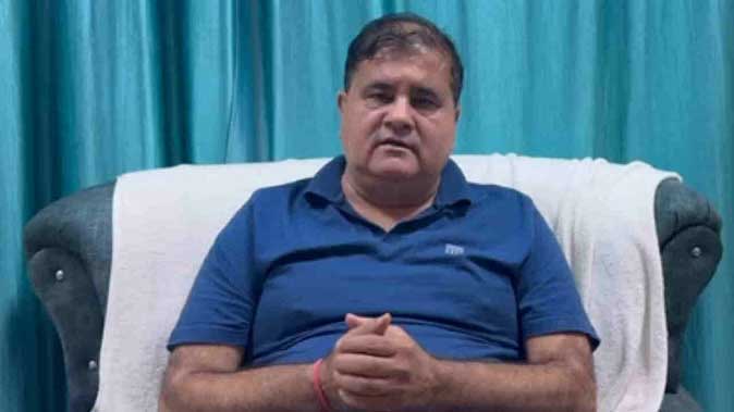 नई टीम बनाने से पहले दिग्गजों का मन टटोल रहे अध्यक्ष
