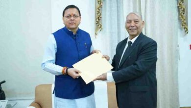 यूकेएसएसएससी परीक्षा रद्द, जांच आयोग की रिपोर्ट के बाद उत्तराखंड सरकार का बड़ा फैसला यूकेएसएसएससी परीक्षा रद्द, जांच आयोग की रिपोर्ट के बाद उत्तराखंड सरकार का बड़ा फैसला