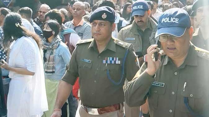 देहरादून में कांग्रेस की विशाल रैली आज, कई प्रमुख मार्गों पर रूट डायवर्जन लागू देहरादून में कांग्रेस की विशाल रैली आज, कई प्रमुख मार्गों पर रूट डायवर्जन लागू