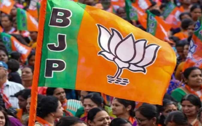 देहरादून कैंट सीट पर भाजपा में बढ़ी दावेदारी, नया चेहरा या कपूर परिवार पर भरोसा?